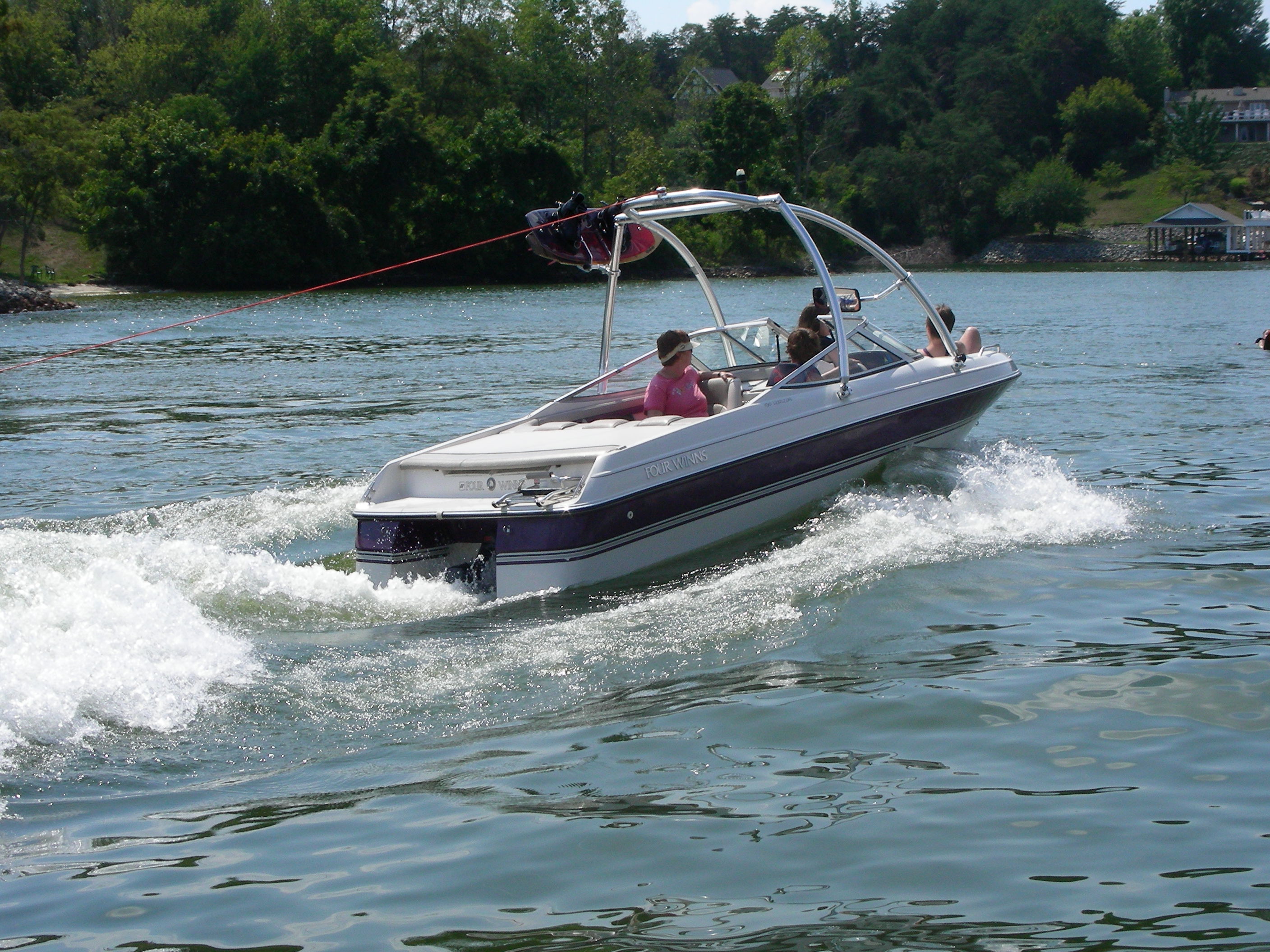 ./2010/Smith Mountain Lake/DSCN7528.JPG